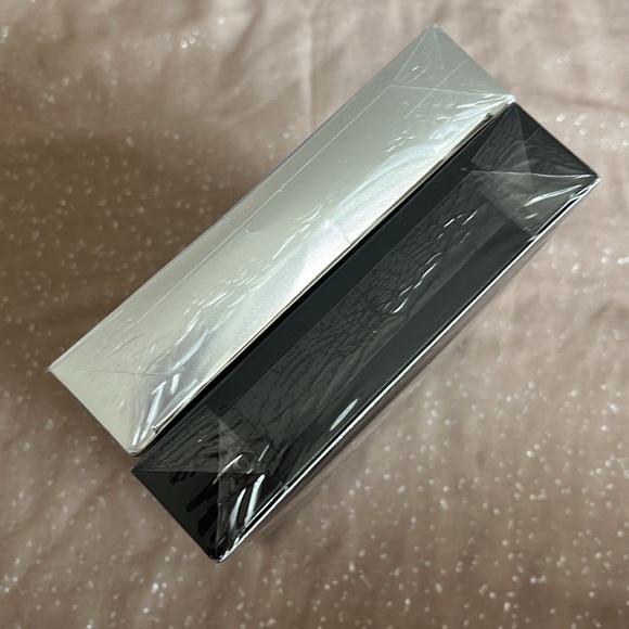 Brand New Hand & Foot Masks Jojoba Oil Moisturizing Hydrating Spa Shea Butter - Picture 14 of 16